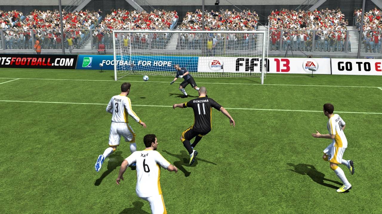 Добавлена FIFA 13 - 30 Октября 2012 - Интернет портал